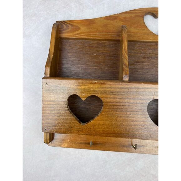 Vintage Wooden Heart Key Holder Mail Holder Cottagecore - Picture 2 of 7